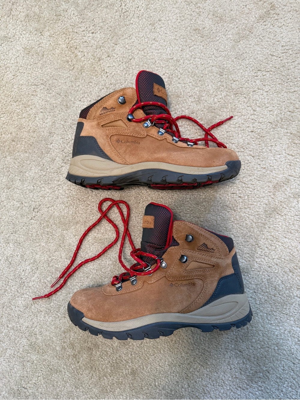 Columbia Women's Newton Ridge Plus Mid Waterproof Hiking Boots